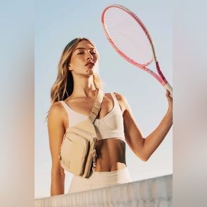Beis Sport Sling in Nude